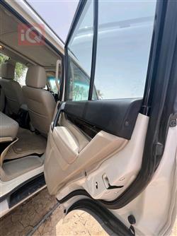 ميتسوبيشي باجيرو